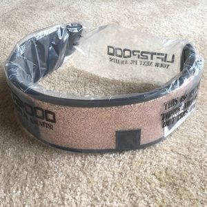 Weightlifting belt